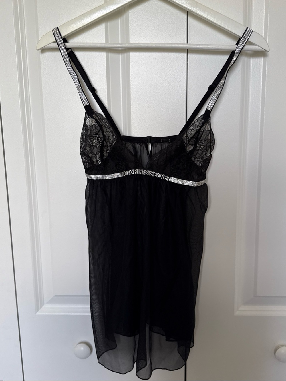 Victoria's Secret Baby Doll Rhinestone Lace Top‎ Size S-read describtion